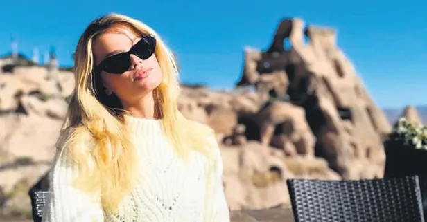 'Maria ile Mustafa' Kapadokya'nın şöhretine şöhret kattı! Dünyaca ünlü modeller Frida Aasen ile Mathilde Goehler...