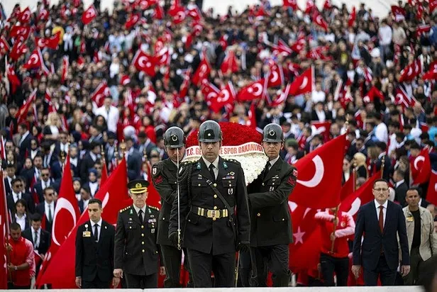 19 Mayıs Atatürk'ü Anma, Gençlik ve Spor Bayramı tüm yurtta kutlanıyor-5