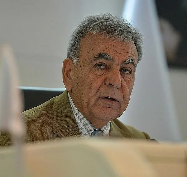 Aziz Kocaoğlu, İzmir'i değil Körfez'i yeşil yaptı-4