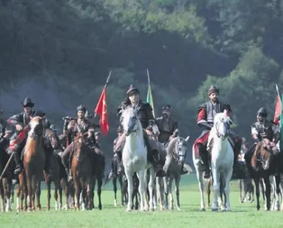 Akıncılar’dan görkemli tanıtım