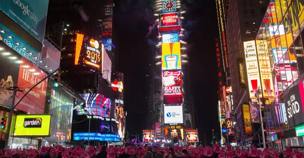 Hadi 28 Şubat 20.30 ipucu sorusu: Müzikal ve tiyatro gösterileriyle dünya çapında üne ulaşmış Broadway Caddesi nerededir?