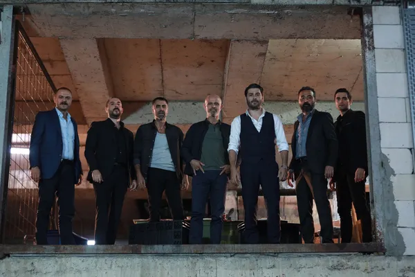 Eşkıya Dünyaya Hükümdar Olmaz 140. bölüm: Ben savaşı başlattım ama cepheler henüz belli değil!-3
