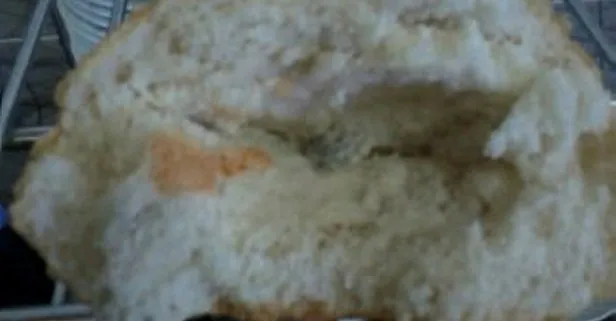 Aksaray’da genç bir adam ekmeği yerken içindeki vidayı yuttu