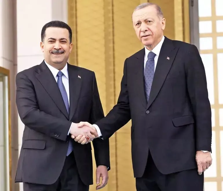 irak-hukumet-sozcusu-basim-el-avvadiden-baskan-erdoganin-ziyaretine-iliskin-carpici-aciklama-sicrama-yasanacak-1713713493211.jpeg Nitelikli sıçrama yaşanacak! Irak'tan çarpıcı Başkan Erdoğan sözleri: Büyük ve sürpriz bir anlaşma imzalanacak-7