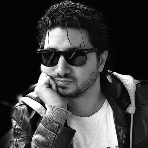 Gökay Tevlek'in ise mekanda DJ olarak çalıştığı bilgisine ulaşıldı.