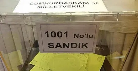 Geçersiz oylar sayılıyor