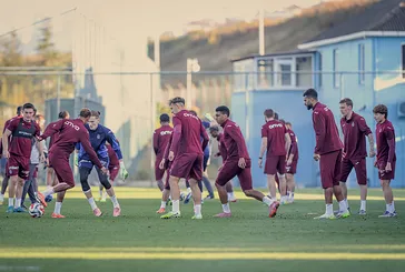 Trabzonspor Başakşehir'e bileniyor