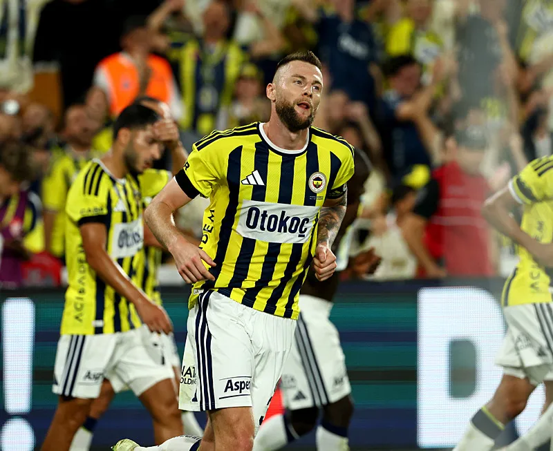 besiktas-derbide-govde-gosterisi-yapti-fatura-ismail-kartala-kesildi-1788669661321.jpeg Beşiktaş'tan gövde gösterisi! Spor yazarları Italiano'yu övdü İsmail Kartal'ı eleştirdi: Meler'e 'Skriniar-Vlahovic' tepkisi-6