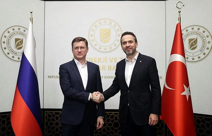 Cumhurbaşkanı Yardımcısı Cevdet Yılmaz, Rusya Başbakan Yardımcısı Novak'ı kabul etti-4