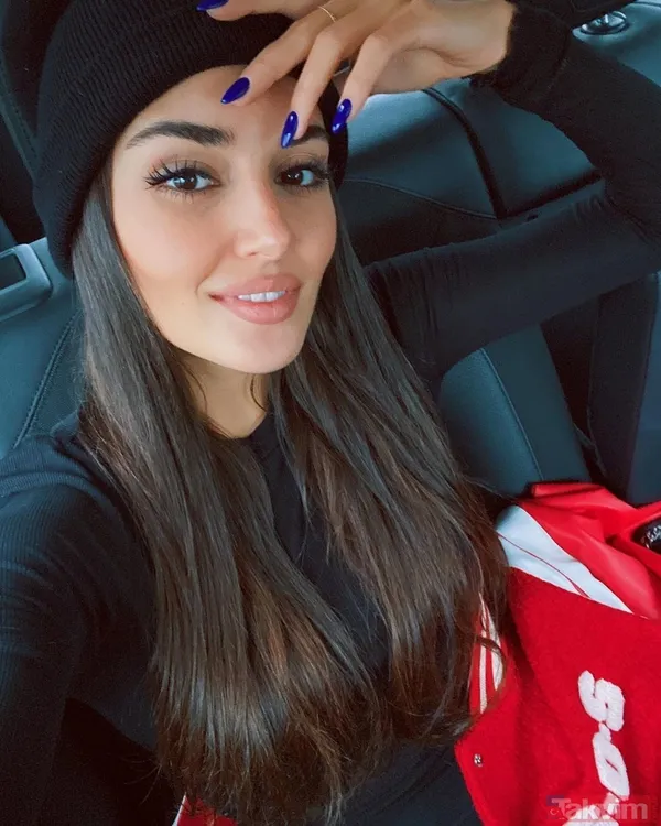 Hande Erçel’in estetiksiz halini gören Ebru Polat bakın ne tepki verdi! Değişimiyle konuşulan Hande yine sosyal medyanın gündeminde - 3