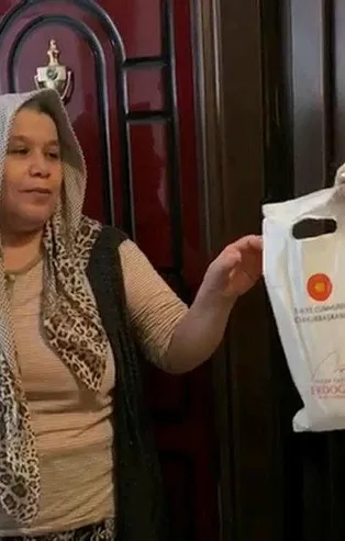 Son dakika: Başkan Erdoğan'ın talimatıyla vatandaşlara kolonya ve maske dağıtımı başladı!