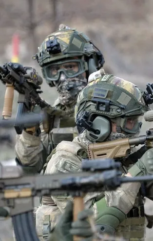 Mehmetçik gördüğü yerde avlıyor! Barış Pınarı bölgesinde 3 PKK'lı terörist etkisiz hale getirildi