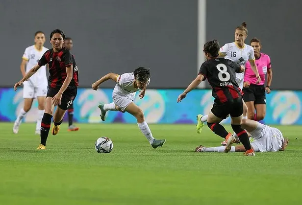 Son dakika: Turkcell Kadın Futbol Süper Ligi'nde şampiyon ALG Spor oldu-4