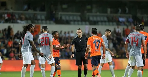 İsrailli hakemden maç sonu Başakşehir'e 2 kırmızı kart!