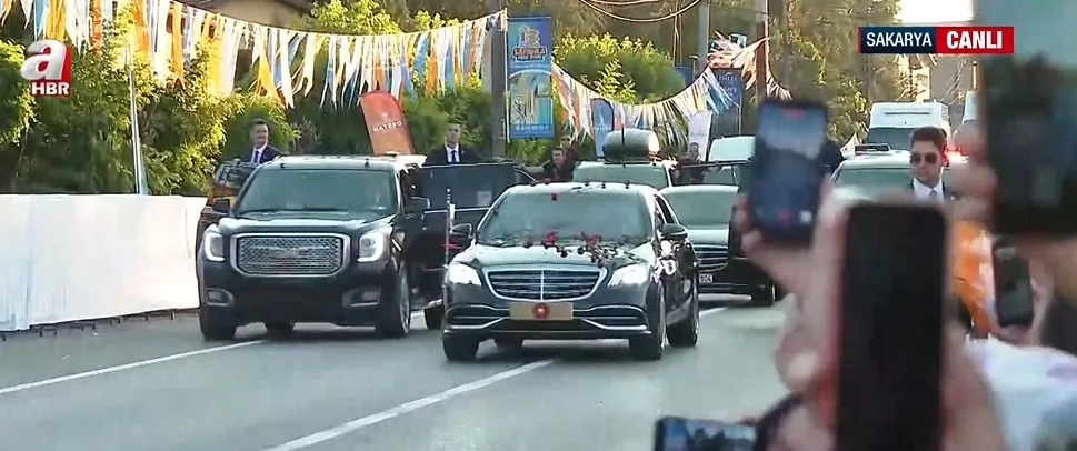 baskan-erdogan-sapancada-ak-partide-yol-haritasi-mesaisi-1782493454659.jpeg Başkan Erdoğan Sapanca’da: AK Parti’de yol haritası mesaisi-3