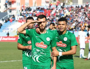 Çaykur Rizespor 3 golle turladı