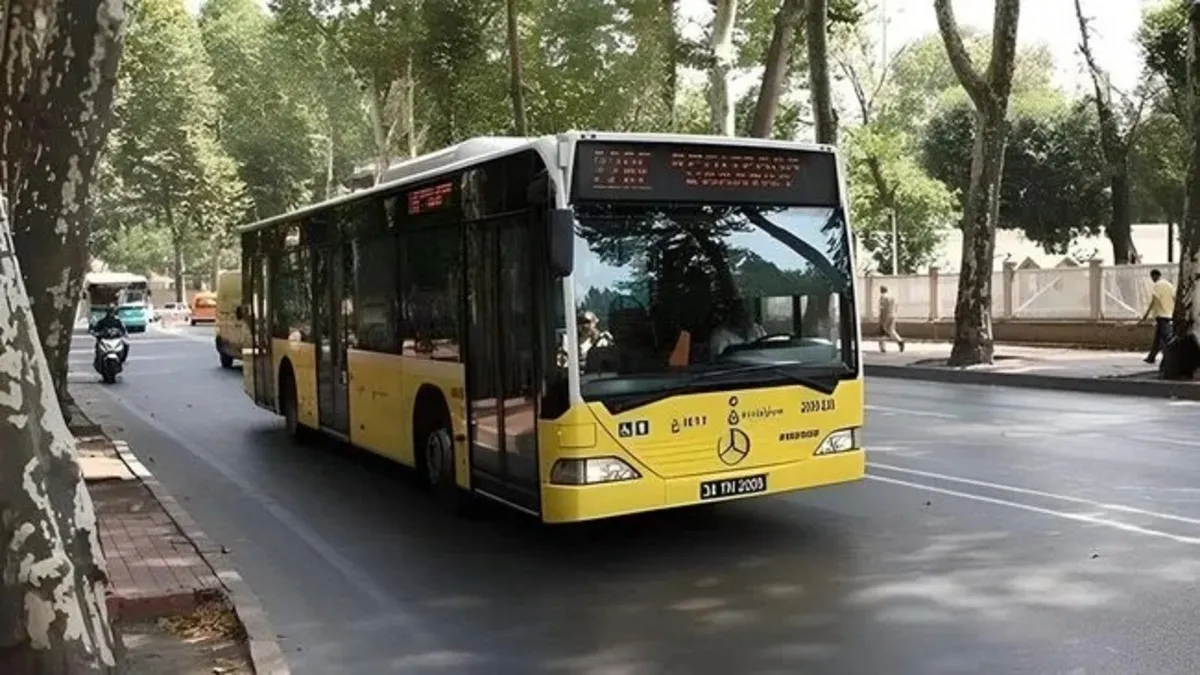 İstanbul'da maaşı ödenmeyen otobüs şoförleri isyan etti: Kontak kapatacaklar