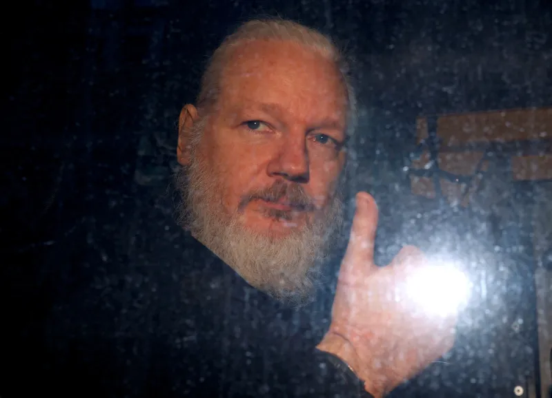 Julian Assange ne kadar ceza alacak? - 10