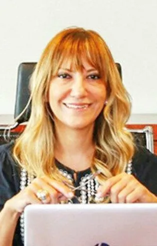 İBB Genel Sekreter Yardımcısı Yeşim Meltem Şişli'den İSMEK'in kadın yöneticilerine büyük terbiyesizlik