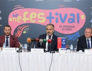 Sanatçıya destek halka moral festivali