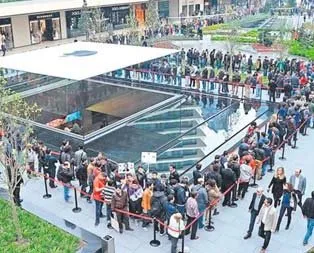 Apple’ın fiyakasını muameleci bozdu