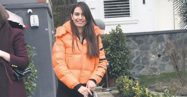 Mesut Özil'in eşi Amine Gülşe 18 milyon TL olan lüks cipiyle görüntülendi
