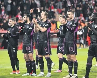 Bayern Münih gol oldu yağdı