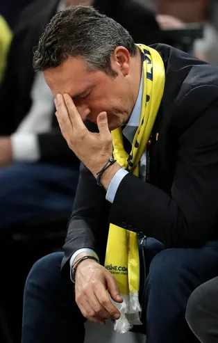 Fenerbahçe'de sular durulmuyor! Ali Koç Aziz Yıldırım'a yakın isimleri tasfiye mi ediyor?