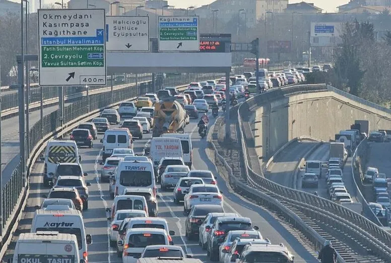 İstanbul için trafik vakti!