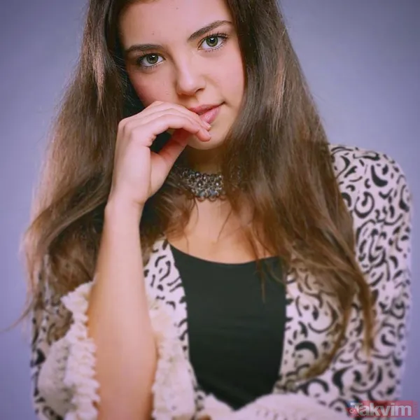 Aygün Aydın 'sana neden escort diyorlar?' sorusuna verdiği ahlaksız yanıtla tepki çekti! "Hakan Sabancı'dan hamileyim" diyordu... - 31