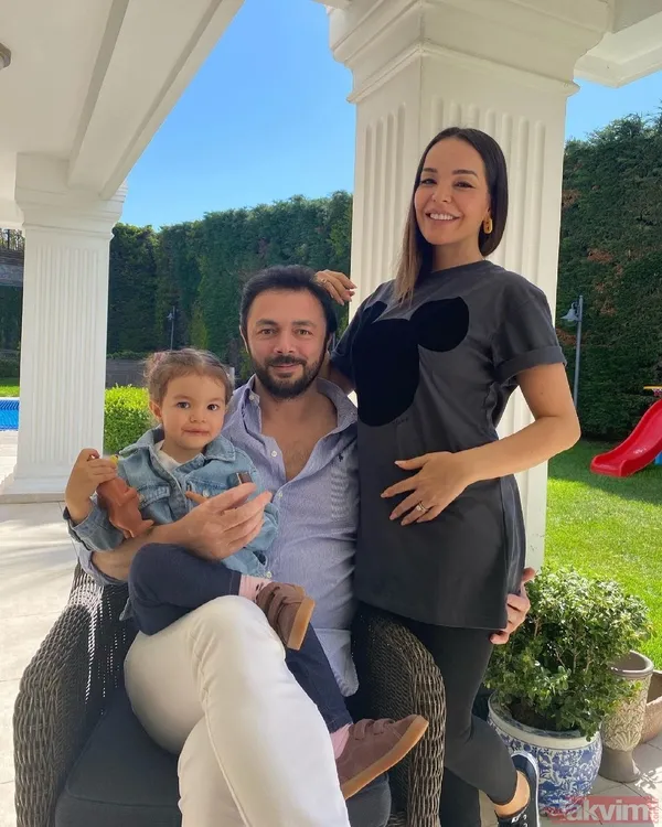 Bengü'den bayram sürprizi! Kızı Zeynep ve eşi Selim Selimoğlu’yla bomba haberi sosyal medyada duyurdu cinsiyeti bile belli - 6