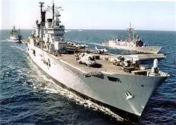 İran savaş gemileri gönderdi