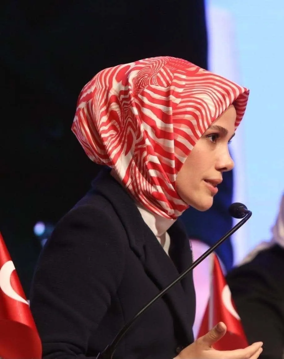 esra-albayraktan-somurgecilik-uyarisi-bati-merkezli-duzen-gazzede-coktu-1777494769583.jpeg Esra Albayrak'tan "Sömürgecilik" uyarısı! | Batı merkezli düzen Gazze'de çöktü-4