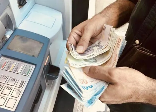 yeni-asgari-ucretle-issizlik-maasi-artti-isten-ayrilana-ayda-3972tl-basvuruda-30-gune-dikkat-1642797977709.jpeg Yeni asgari ücretle işsizlik maaşı arttı! İşten ayrılana ayda 3.972TL... Başvuruda 30 güne dikkat-4