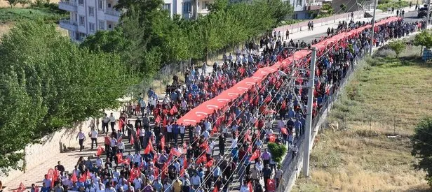 Batman şehit öğretmen için yürüdü