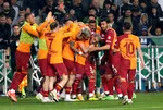 Mayıslar Galatasaray'ın! Şampiyonu spor yazarları değerlendirdi! Okan Buruk'a övgü dolu sözler