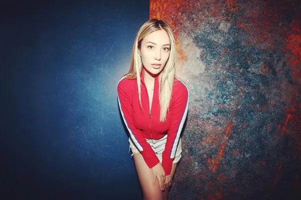 yasmin-erbil-vucudunu-saran-ultra-minisiyle-dikkat-cekti-mehmet-ali-erbilin-biricik-kizi-sosyal-medyaya-damga-1656438154452.jpg Yasmin Erbil vücudunu saran ultra minisiyle dikkat çekti! Mehmet Ali Erbil’in biricik kızı sosyal medyaya damga vurdu! Fit haliyle...-7