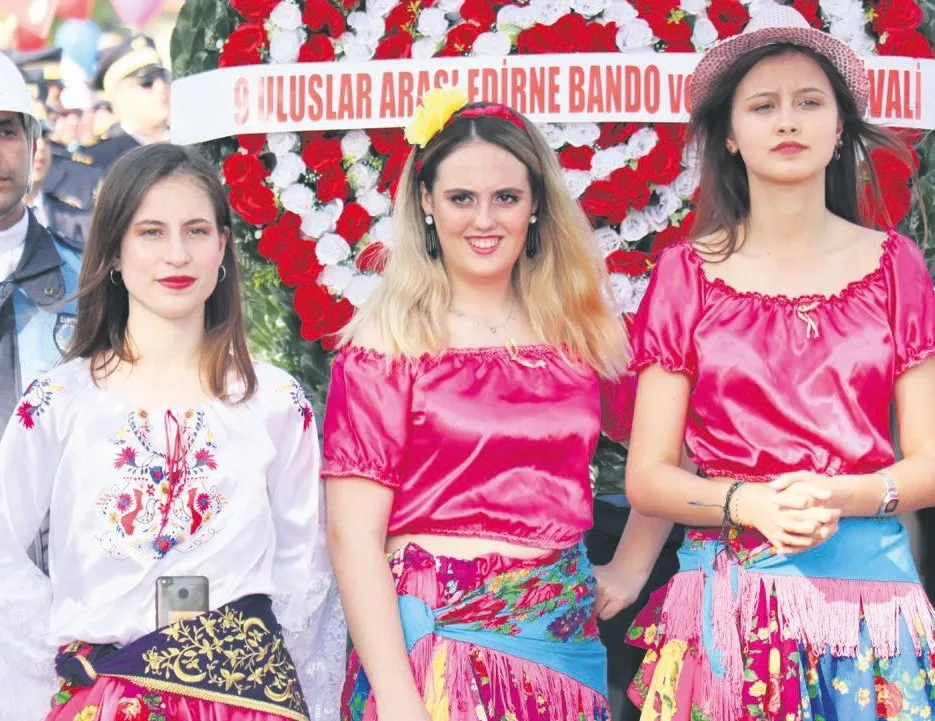 Esnafa paskalya piyangosu