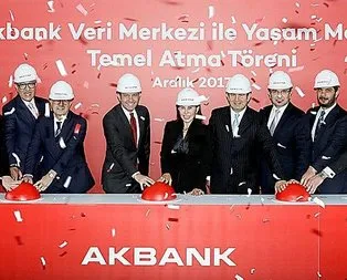 Akbank’tan geleceğe 250 milyon $