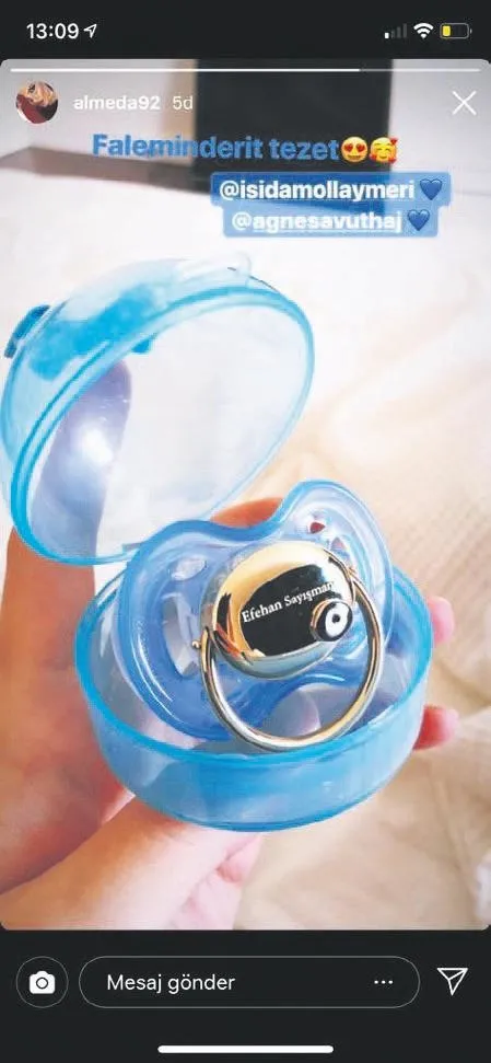 Oyuncu Tolgahan Sayışman ve Almeda Abazi'nin oğluna 5 bin liralık emzik-1