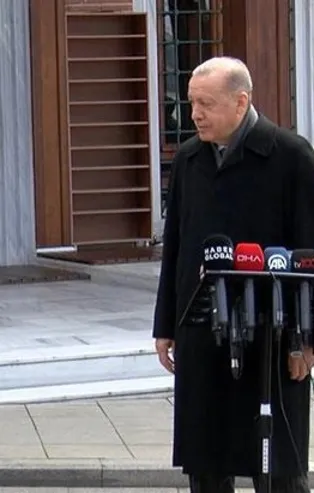 Medya mensuplarından Başkan Erdoğan'a teşekkür çiçeği