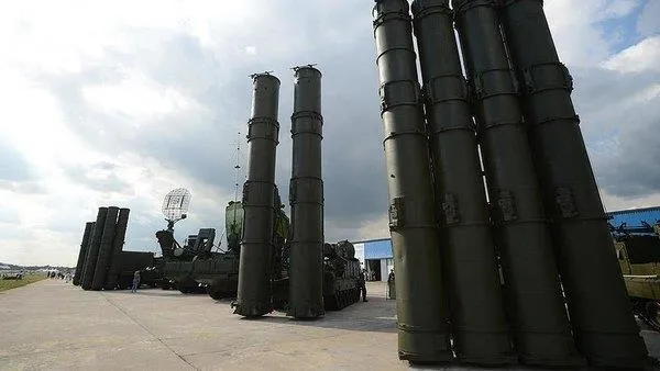 rusya-savunma-bakani-sergey-soygu-acikladi-ulkenin-dogusuna-s-400-sistemleri-sevk-edilecek-1600371203088.jpeg Rusya Savunma Bakanı Sergey Şoygu açıkladı: Ülkenin doğusuna S-400 sistemleri sevk edilecek-4