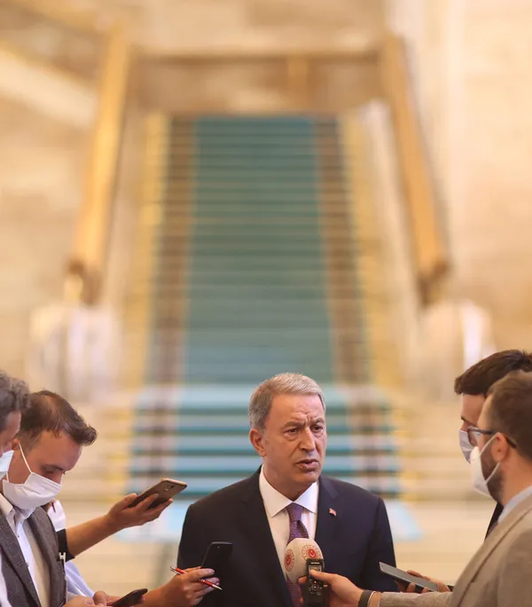 son-dakika-turkiye-afganistana-asker-gonderecek-mi-milli-savunma-bakani-hulusi-akar-soz-konusu-degil-1624458238220.jpg SON DAKİKA: Türkiye Afganistan'a asker gönderecek mi? Milli Savunma Bakanı Hulusi Akar: Söz konusu değil-9