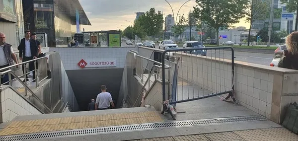 1689237069222.jpg Ankaralılardan Mansur Yavaş'a tepki! "Bir merdivenin bakımını yapamayan adama oy mu verilir?"-5