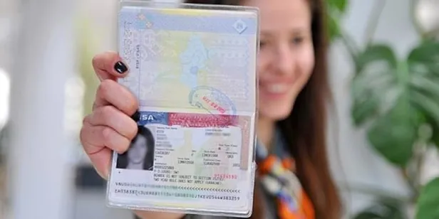 kapida-vize-nedir-turklere-7-gunluk-kapida-vize-mujdesi-kapida-vize-ucreti-ne-kadar-kac-tl-kapida-vize-nasil-a-1702023983888.jpg Yunanistan adaları kapıda vize ücreti ne kadar, kaç TL? Kapıda vize nasıl alınır, şartları neler?-6