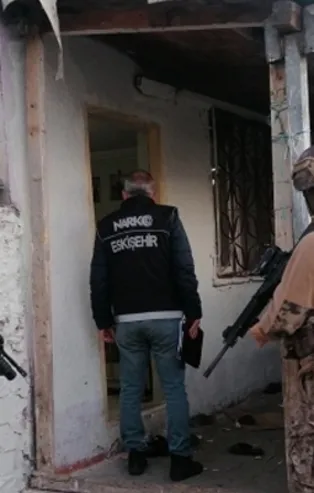 "Torbacı" operasyonu! 18'i yakalandı