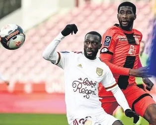 Sabaly adım adım geliyor