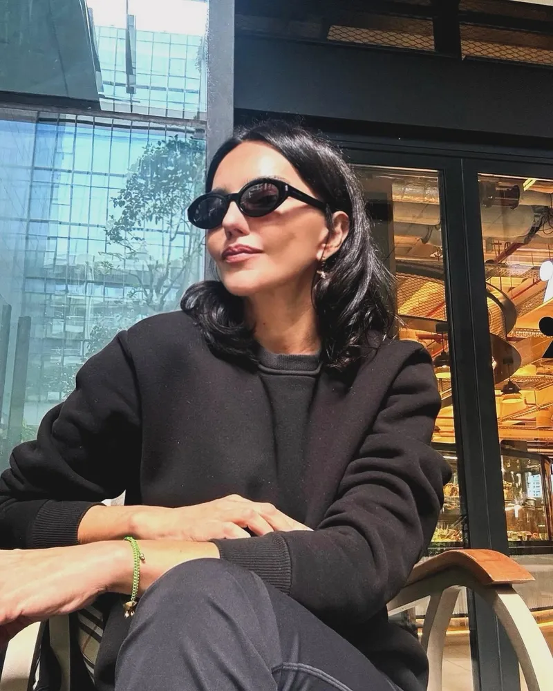 hande-ataizinden-kadin-oyunculara-elestiri-sifir-spor-1773383314540.jpg Hande Ataizi'nden kadın oyunculara eleştiri: "Sıfır spor!"-3