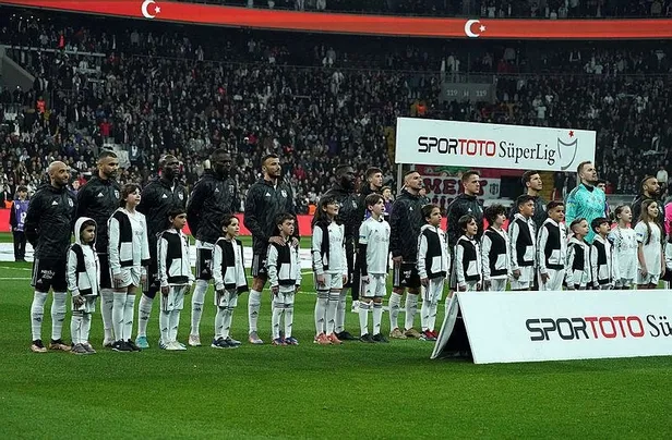 Vodafone Park’ta Giresunspor’u geriye düştüğü maçta deviren Beşiktaş ligde üst üste 5. maçını kazandı-8