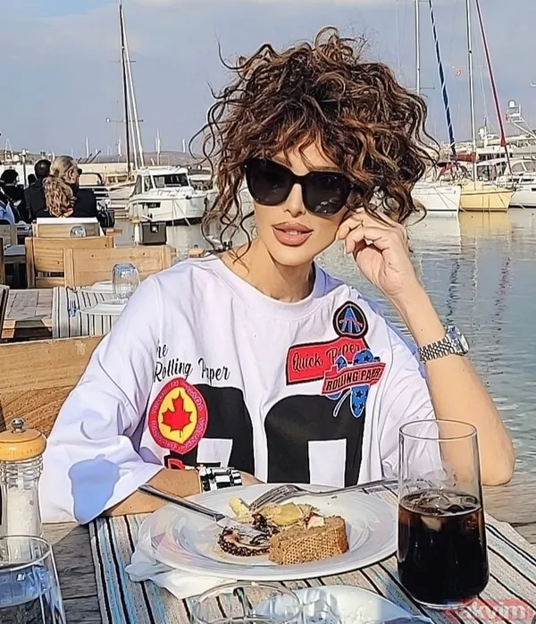 Şeyma Subaşı ile Meedo yine dudak dudağa! Sınır tanımadı paylaştı tepkiler çığ gibi büyüdü: Kızın bunu görünce hiç utanmayacak mısın? - 13